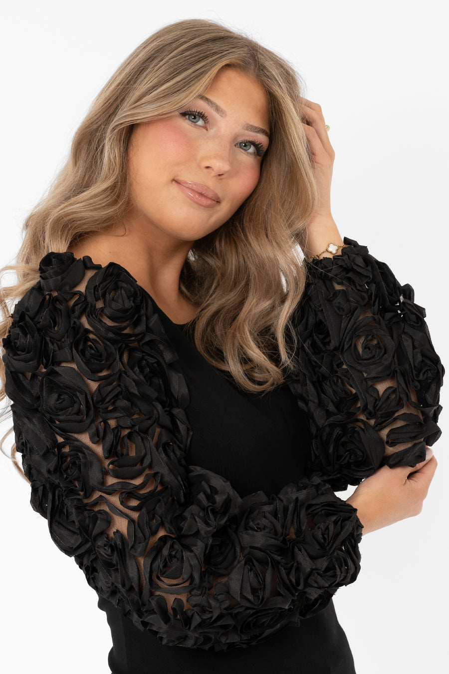 Amelie Top Black – toppar från Capri Collection