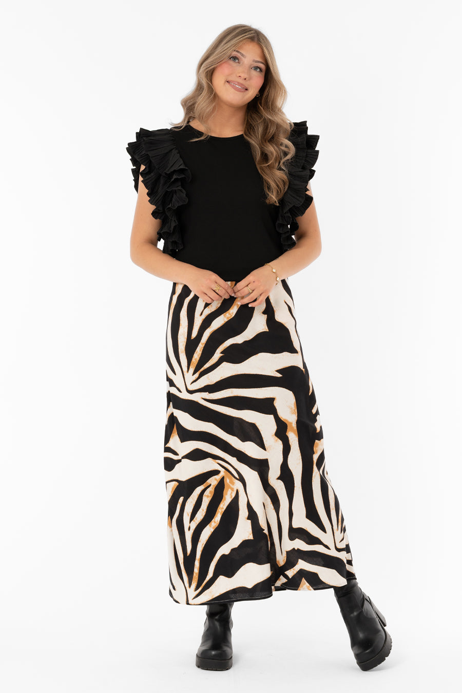 Bea Skirt Ivory/Black – kjolar från Capri Collection