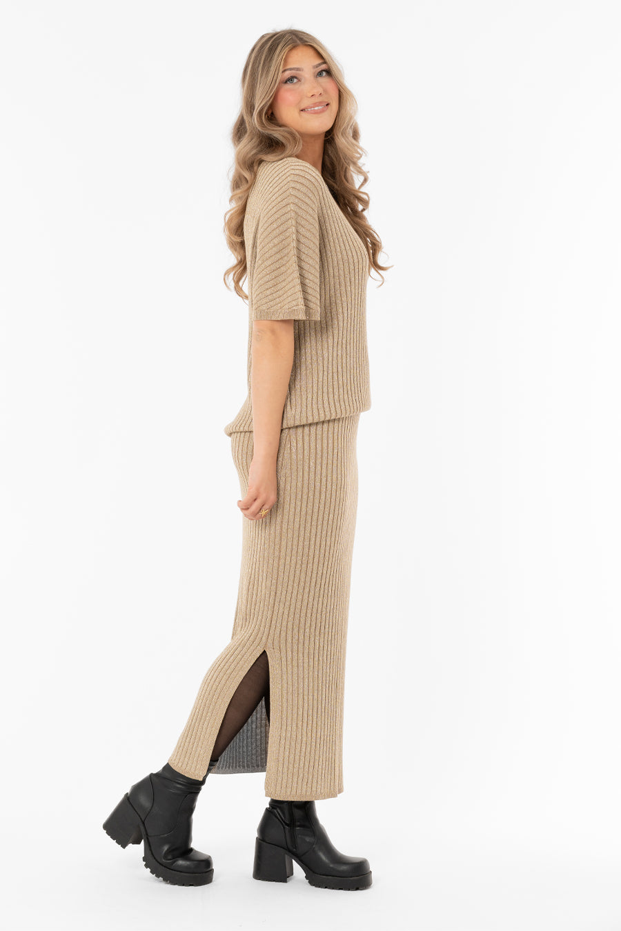 Frances Knit Top Antique Gold – toppar från Capri Collection