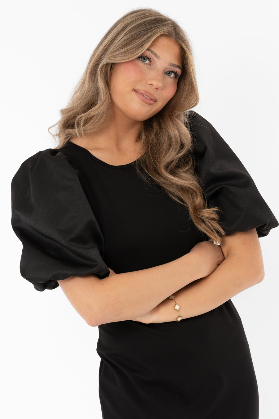 Lauren Dress Black – klänningar från Capri Collection